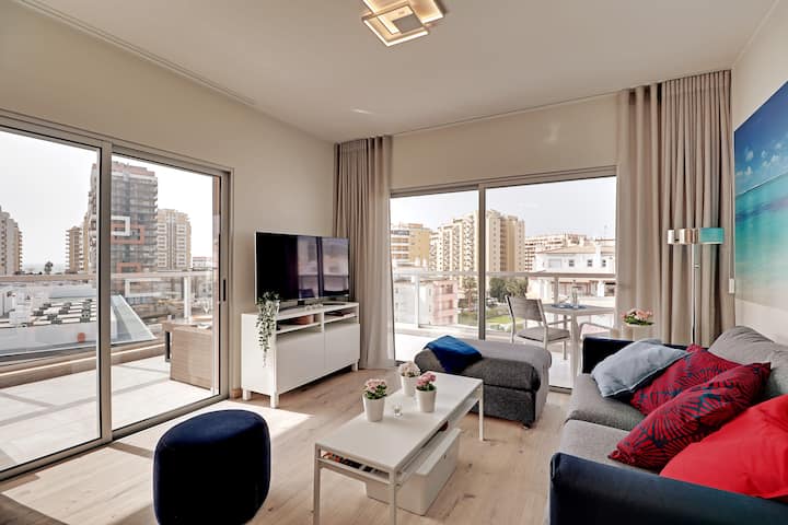 2-bedroom Penthouse | 550m To Beach | Pool&balcony - Ferragudo