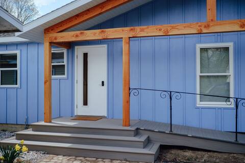 Cedar North at J2 Farm-Entire House