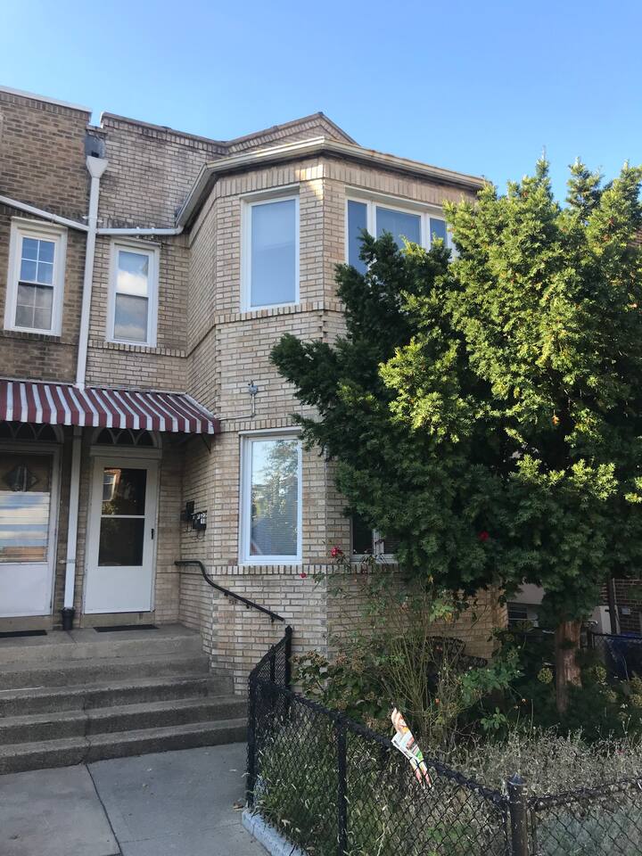 Astoria, Queens Vacation Rentals Airbnb