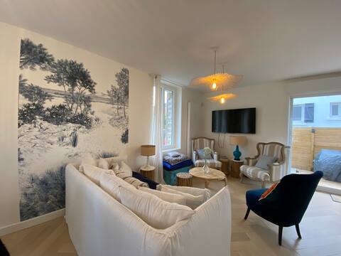 Family house market and beach on foot La Baule