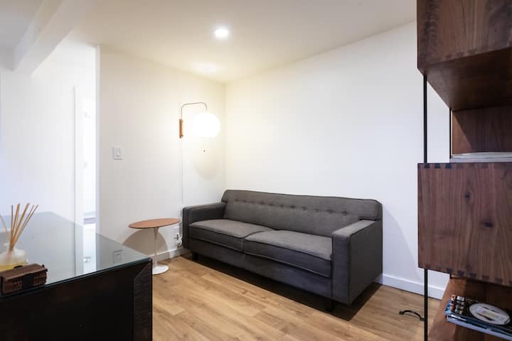Pet Friendly Private Berkeley Hills Garden Home - Orinda, CA