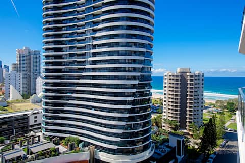 Boutique Apartment  in the Heart of Broadbeach