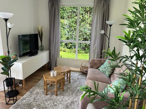 Popular Airbnb listing: Cozy vacation home located on the waterfront in Beuningen