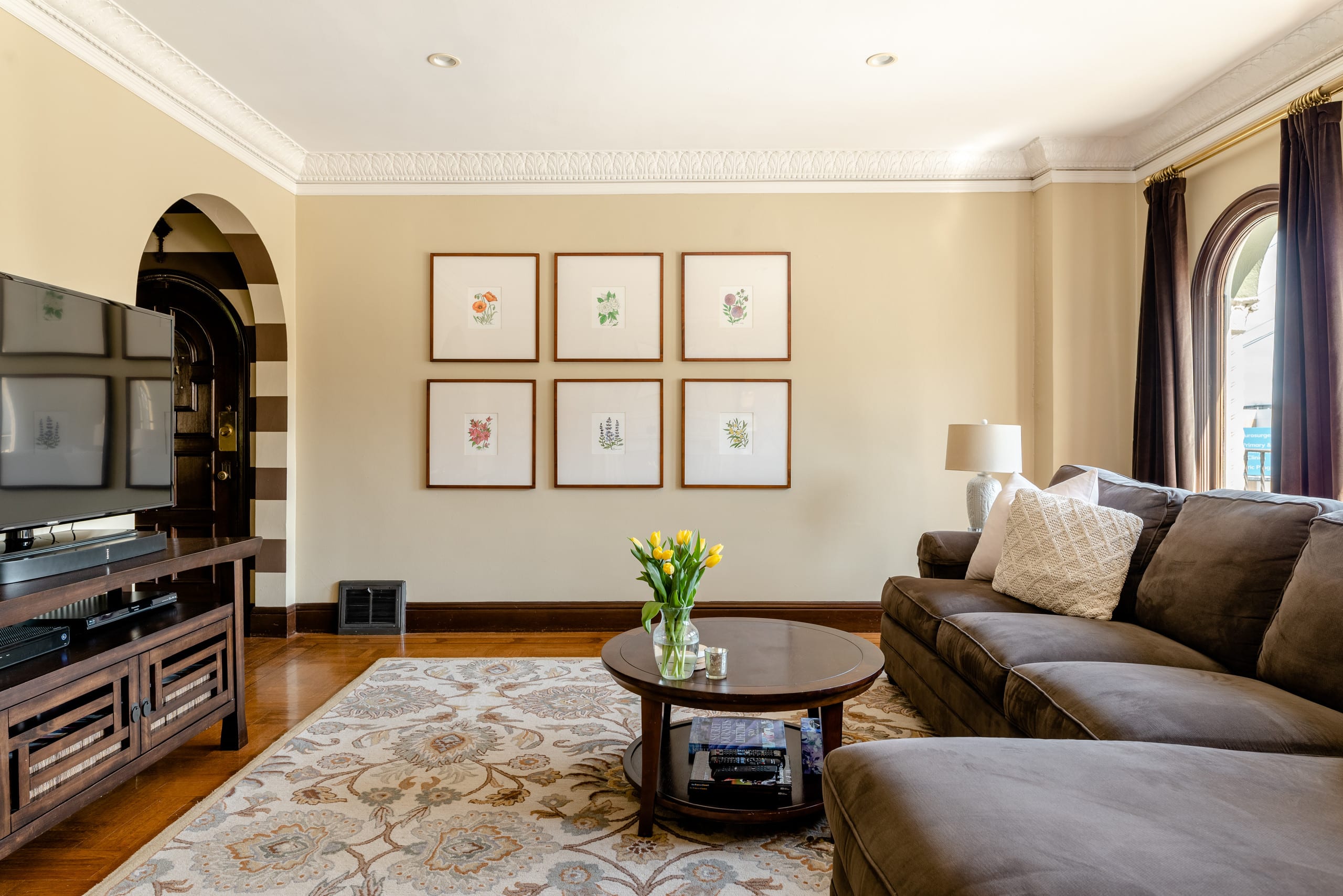 Condo in San Francisco · ★4.98 · 2 bedrooms · 3 beds · 1.5 baths - Image 4