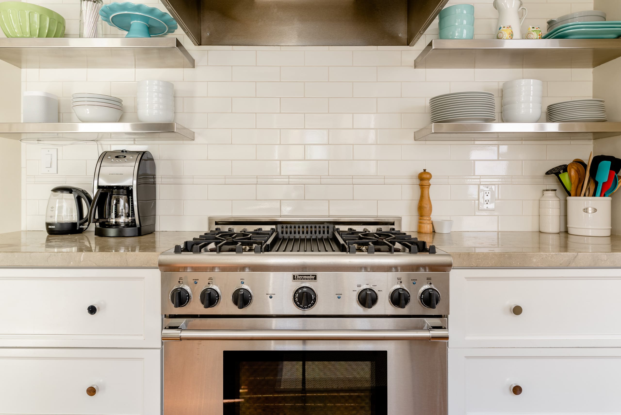 Condo in San Francisco · ★4.98 · 2 bedrooms · 3 beds · 1.5 baths - Image 12