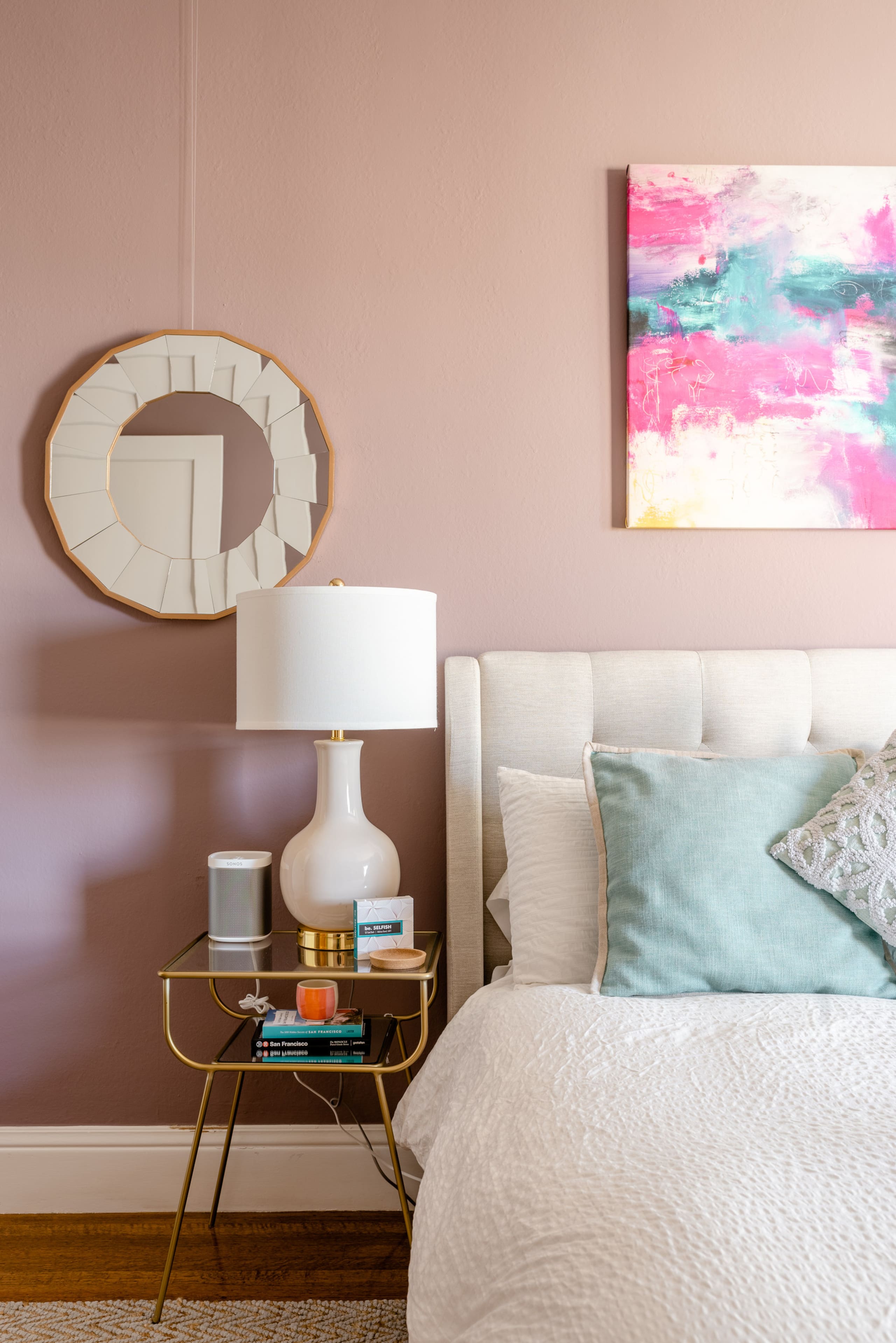 Condo in San Francisco · ★4.98 · 2 bedrooms · 3 beds · 1.5 baths - Image 24