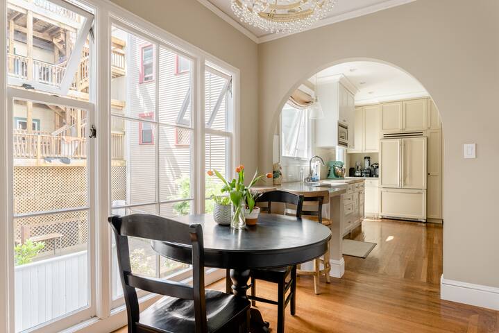 Large, Beautiful Flat in Cow Hollow gallery image 4