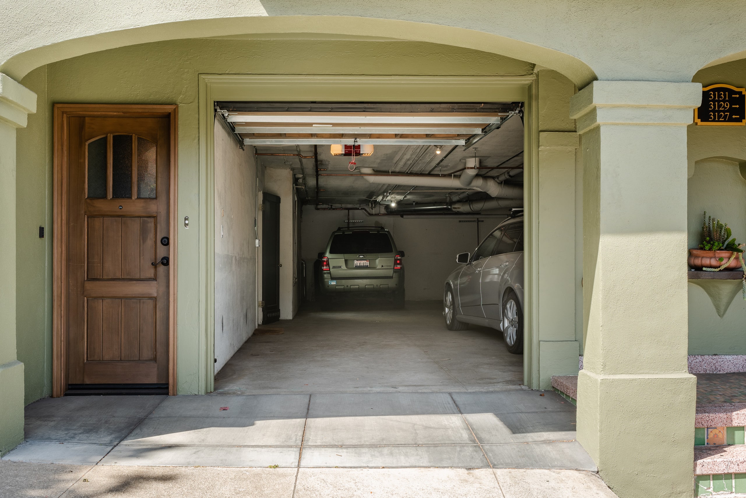 Condo in San Francisco · ★4.98 · 2 bedrooms · 3 beds · 1.5 baths - Image 35