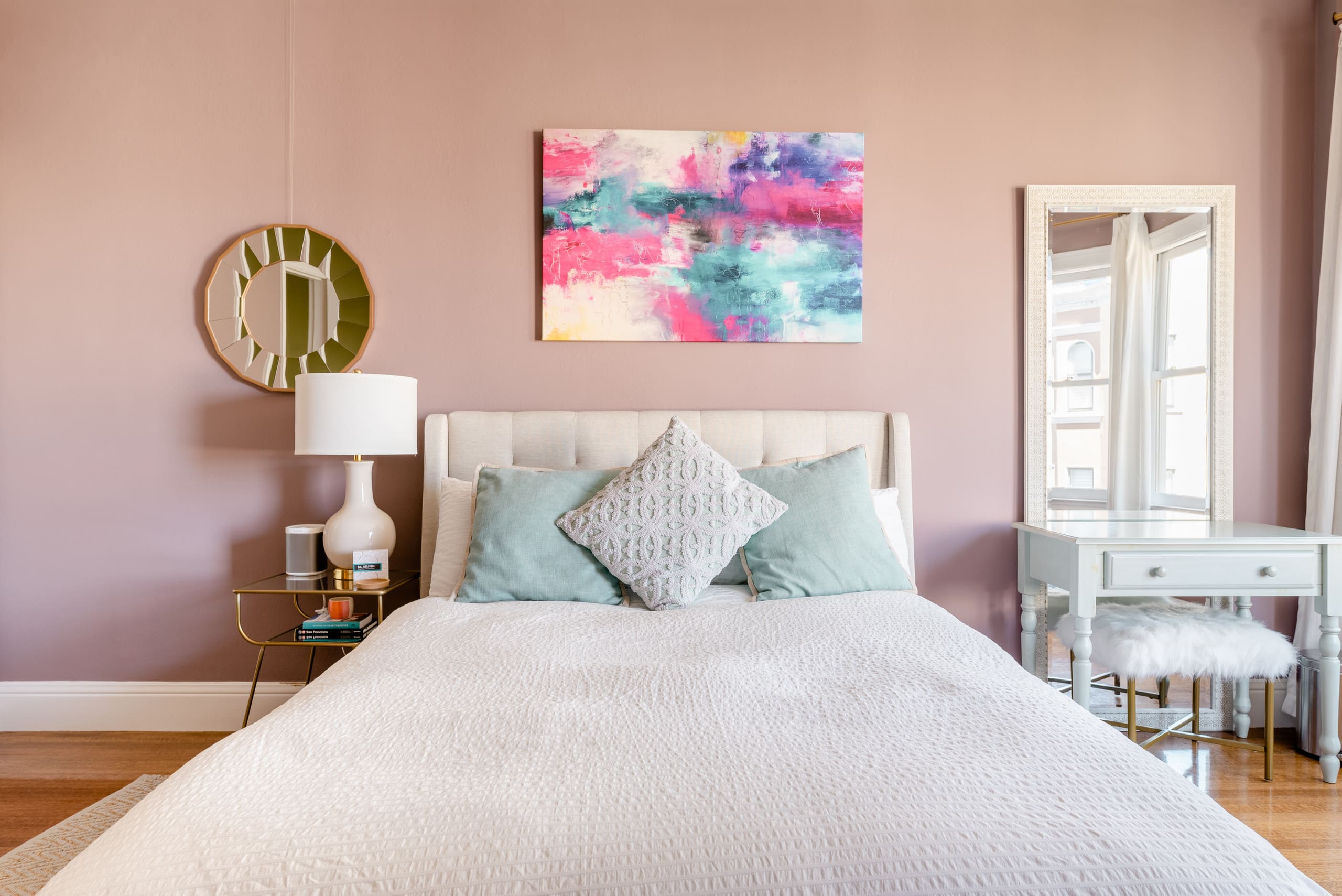 Condo in San Francisco · ★4.98 · 2 bedrooms · 3 beds · 1.5 baths - Image 23