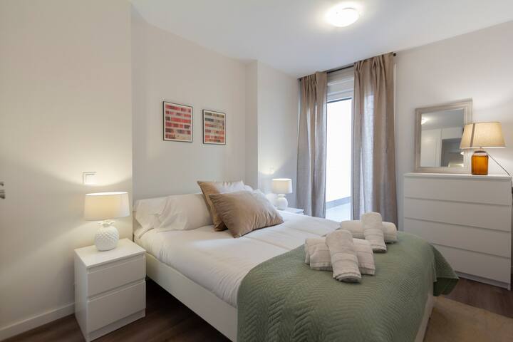 Amplia/moderna vivienda en el corazón de Madrid 1 gallery image 4