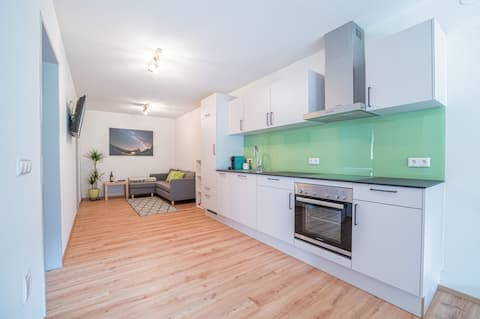 Top Airbnb: Haus Saltär - Apartment Enzian in Gaschurn