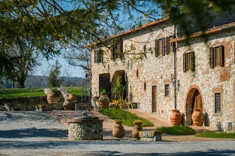 Villa Radda - Amazing villa with pool near Gaiole