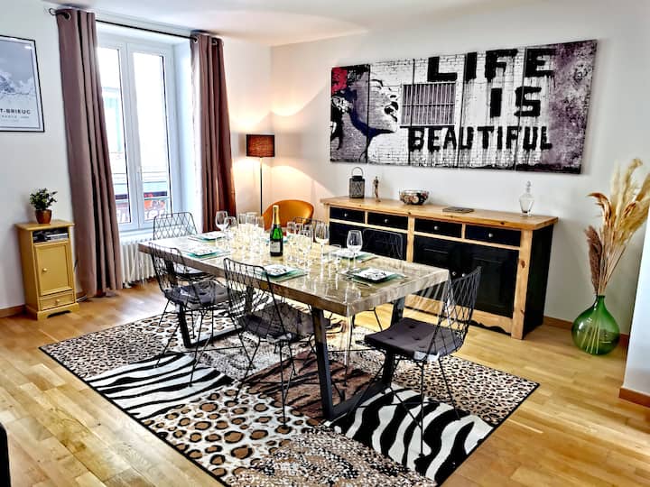 Design and oldfashioned charm in the city centre Apartments for Rent in SaintBrieuc