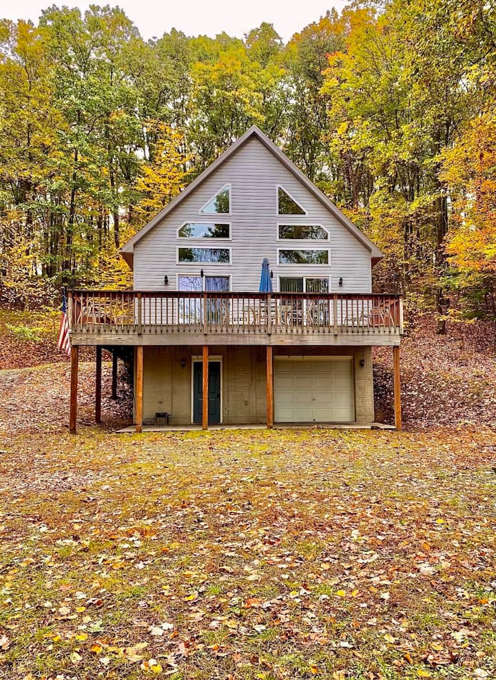 Secluded! Clean! Less than 1 mile to Raystown Lake Cottages for Rent