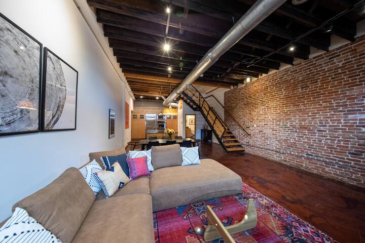Downtown Townhouse/Loft in RiNo/Curtis Park gallery image 4