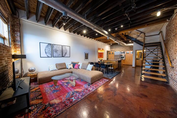 Downtown Townhouse/Loft in RiNo/Curtis Park gallery image 2
