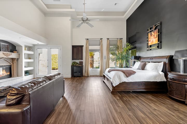 Master Bedroom Suite - 1,000 sq ft. King Bed & Private Entertainment Center - Walks Out to Hot Tub