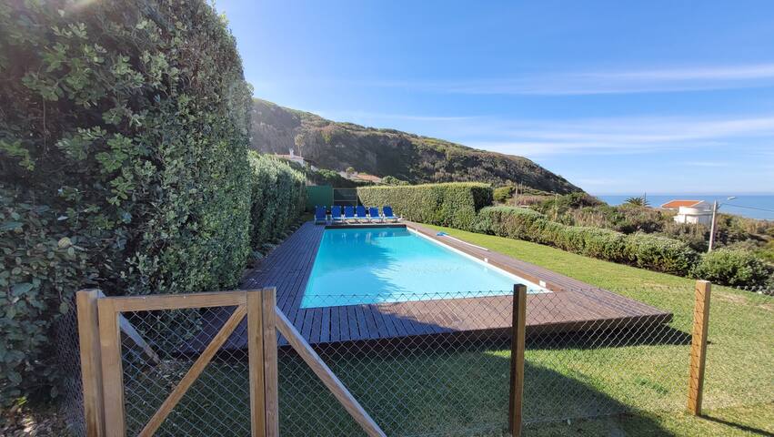 Beachfront House | 2 minute walk from the beach gallery image 2