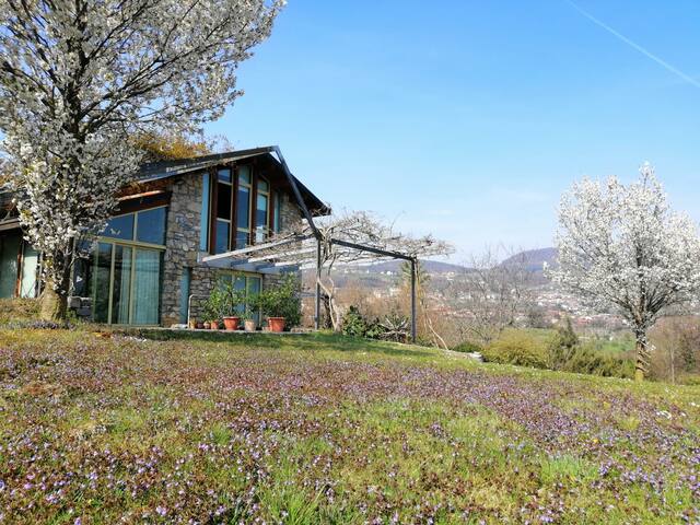 IseoLakeRental – Villa Dossello gallery image 4