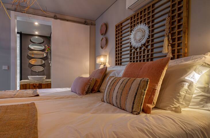 Villa heron with Pool and SPA gallery image 2