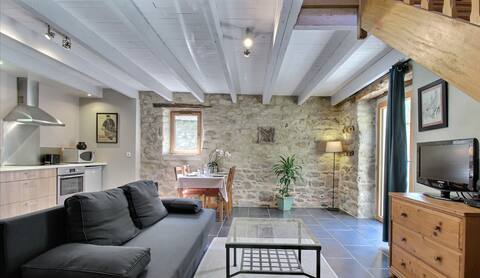 Charming cottage of 57m2 near sea, pool