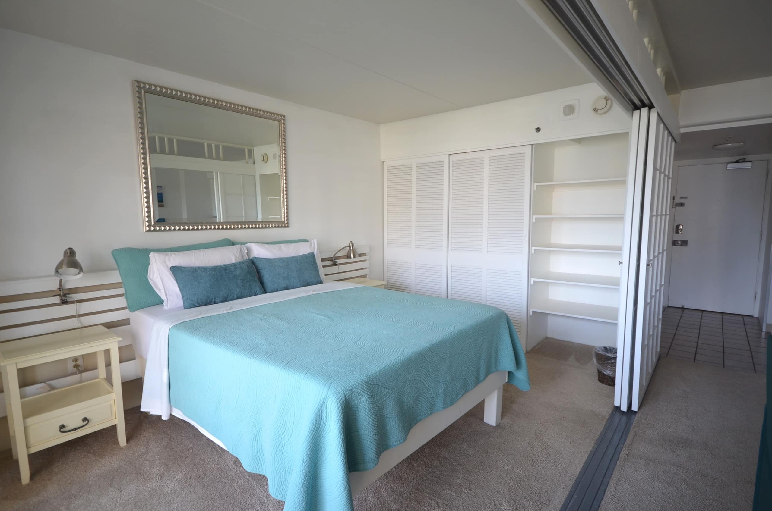 Condo in Honolulu · ★4.61 · 1 bedroom · 1 bed · 1 private bath - Image 8