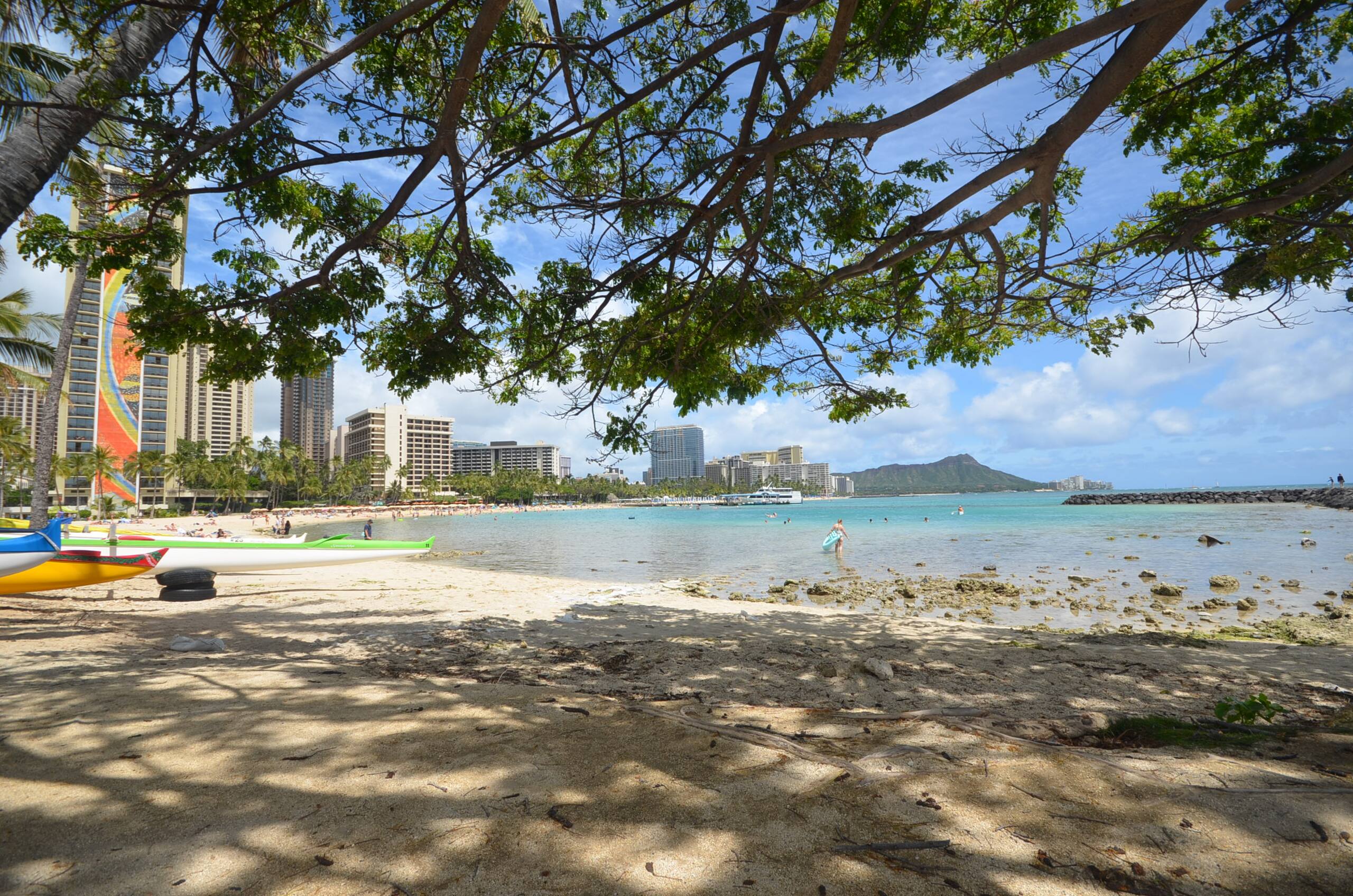 Condo in Honolulu · ★4.61 · 1 bedroom · 1 bed · 1 private bath - Image 22