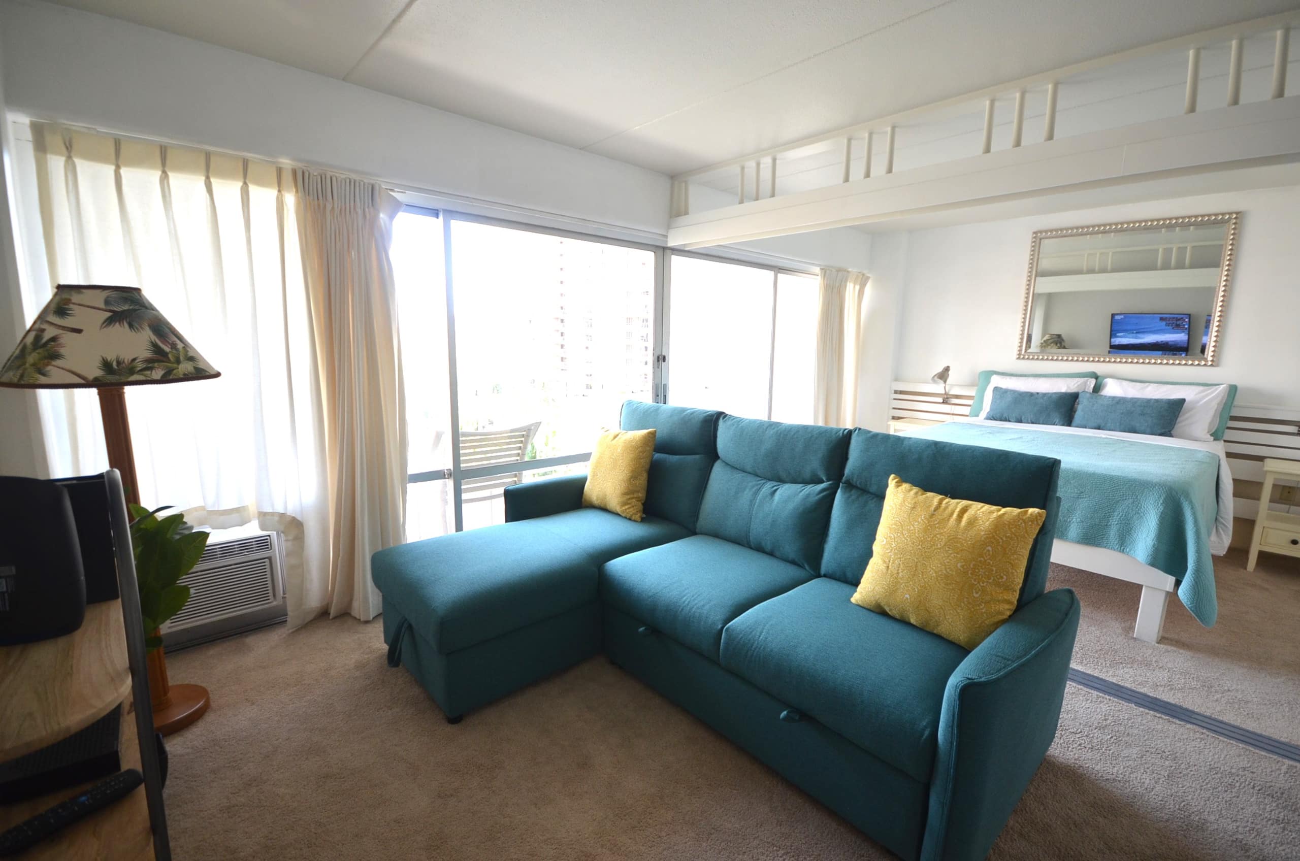 Condo in Honolulu · ★4.61 · 1 bedroom · 1 bed · 1 private bath - Image 5