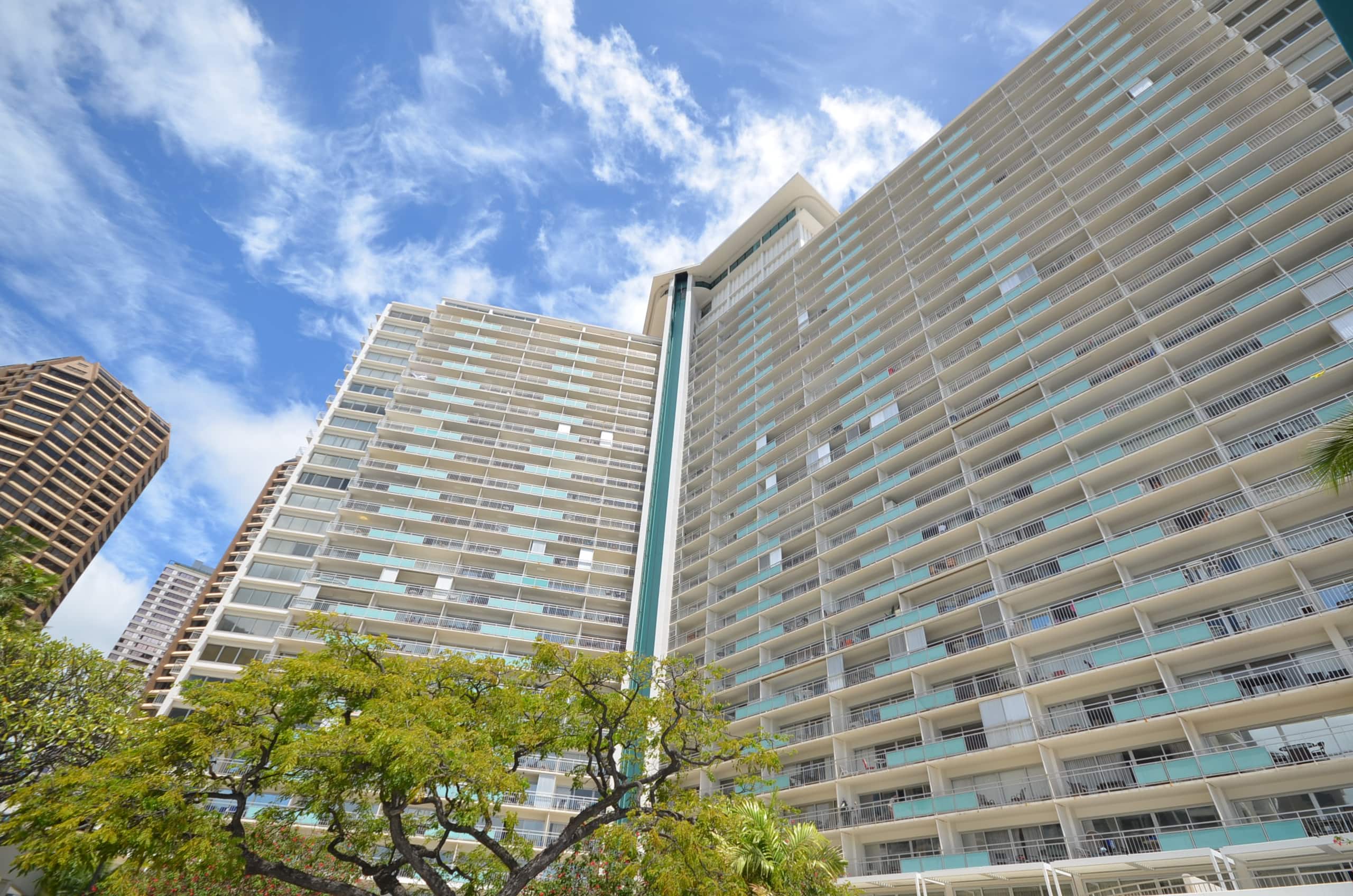 Condo in Honolulu · ★4.61 · 1 bedroom · 1 bed · 1 private bath - Image 11
