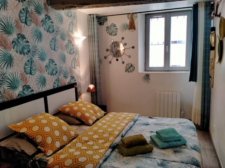 Camera da letto superiore, letto matrimoniale 160 cm