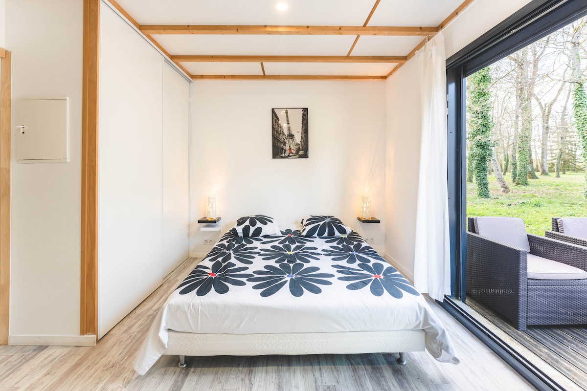 Осветлете брачен кревет (широк 125-149 см)