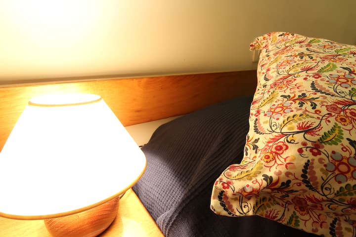 Fjetore 1 /Dormitorio 1 / Dhoma e gjumit 1