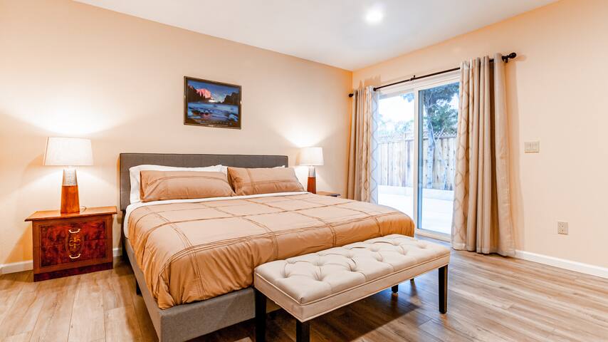 Spacious 3BR Home By Levy’s Great America Conv Ctr