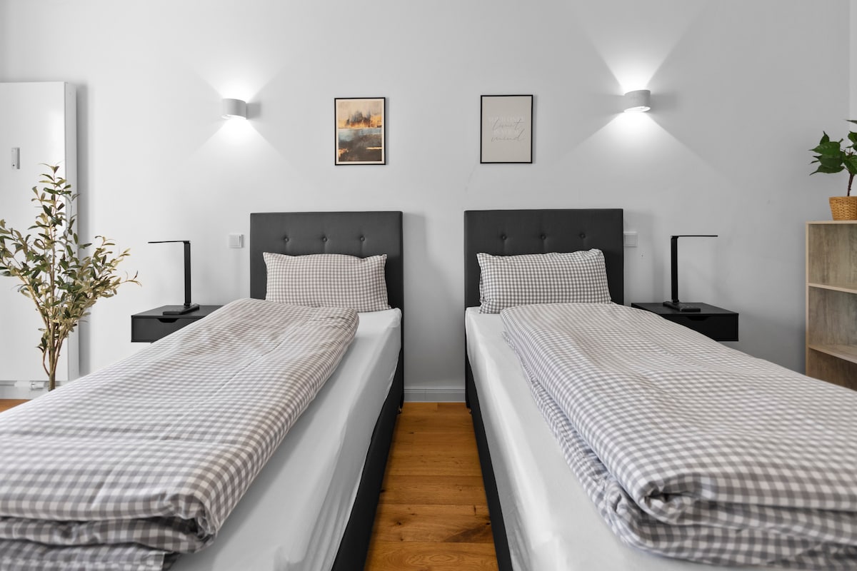 ※ Flatista Homes - Hirschgarten ※ 6 guests ※ 3 bedrooms ※