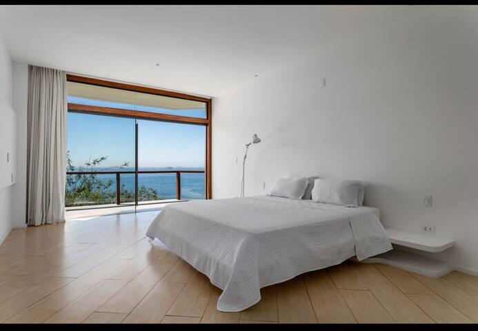 Mansão fascinante com vista para o mar no Joá gallery image 2