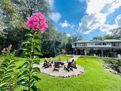 15 Acre Water Front Home Suwannee River/Boat dock