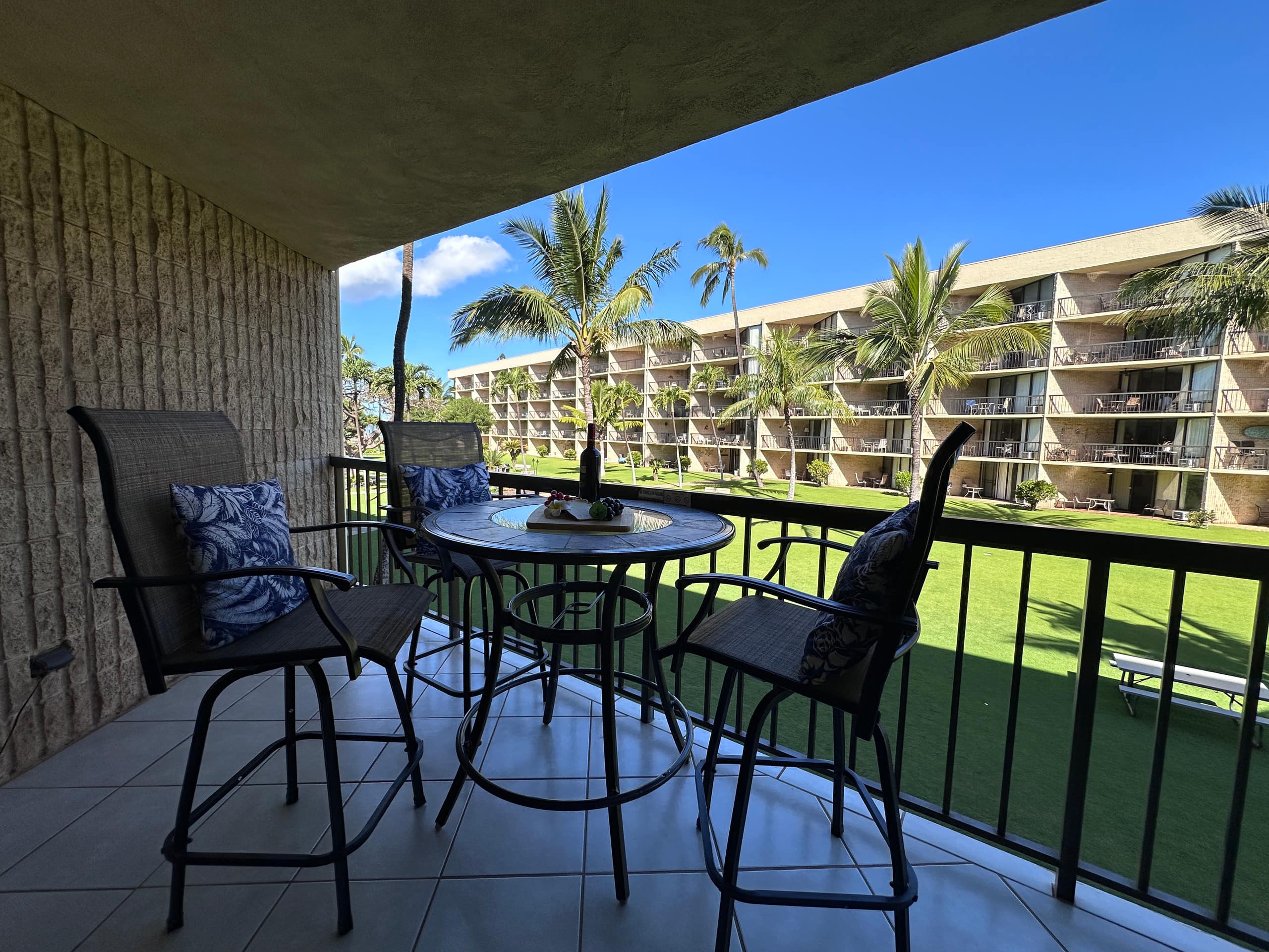 Condo in Kihei · ★4.84 · 1 bedroom · 3 beds · 2 baths - Image 25