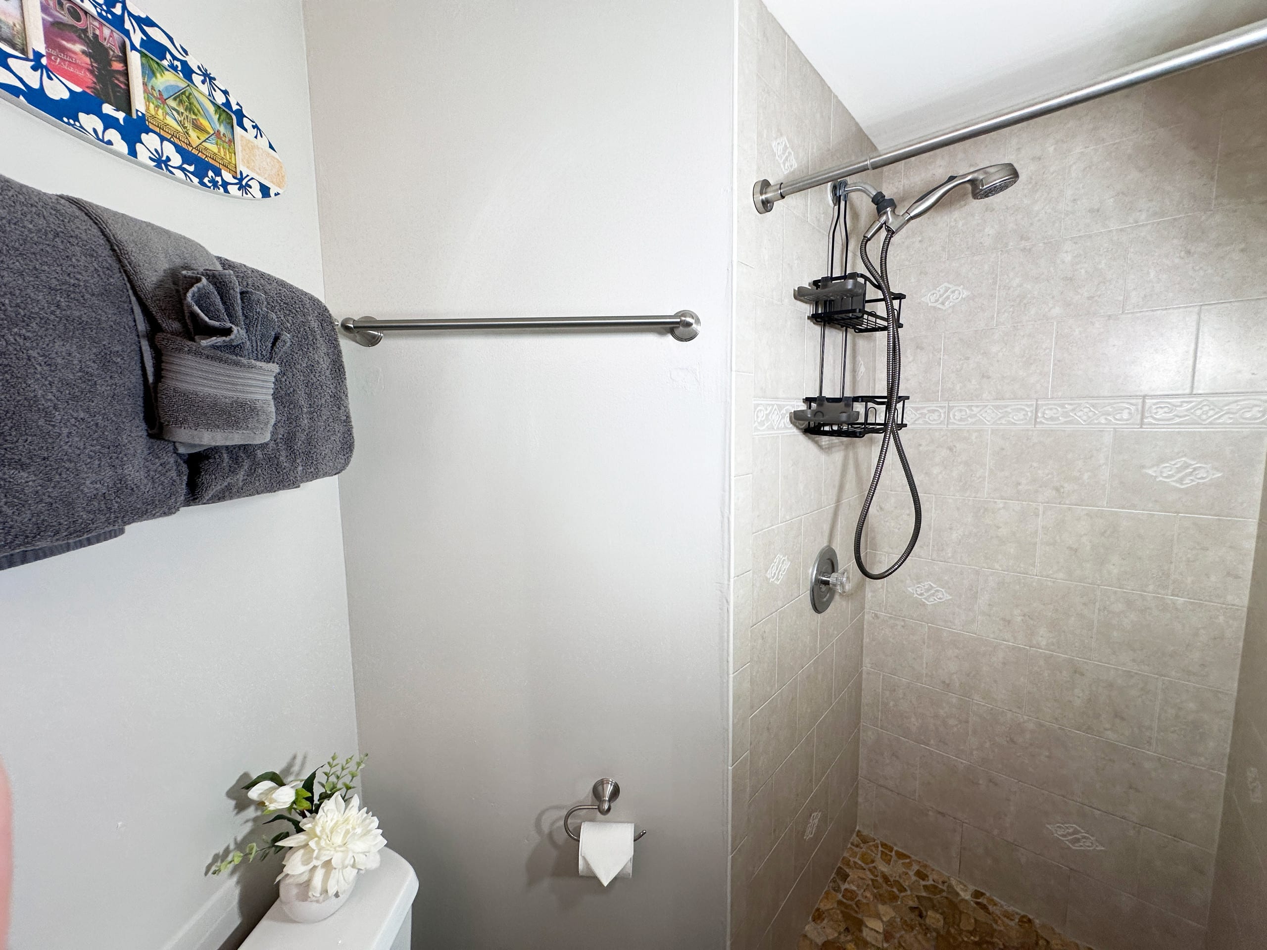 Condo in Kihei · ★4.84 · 1 bedroom · 3 beds · 2 baths - Image 23