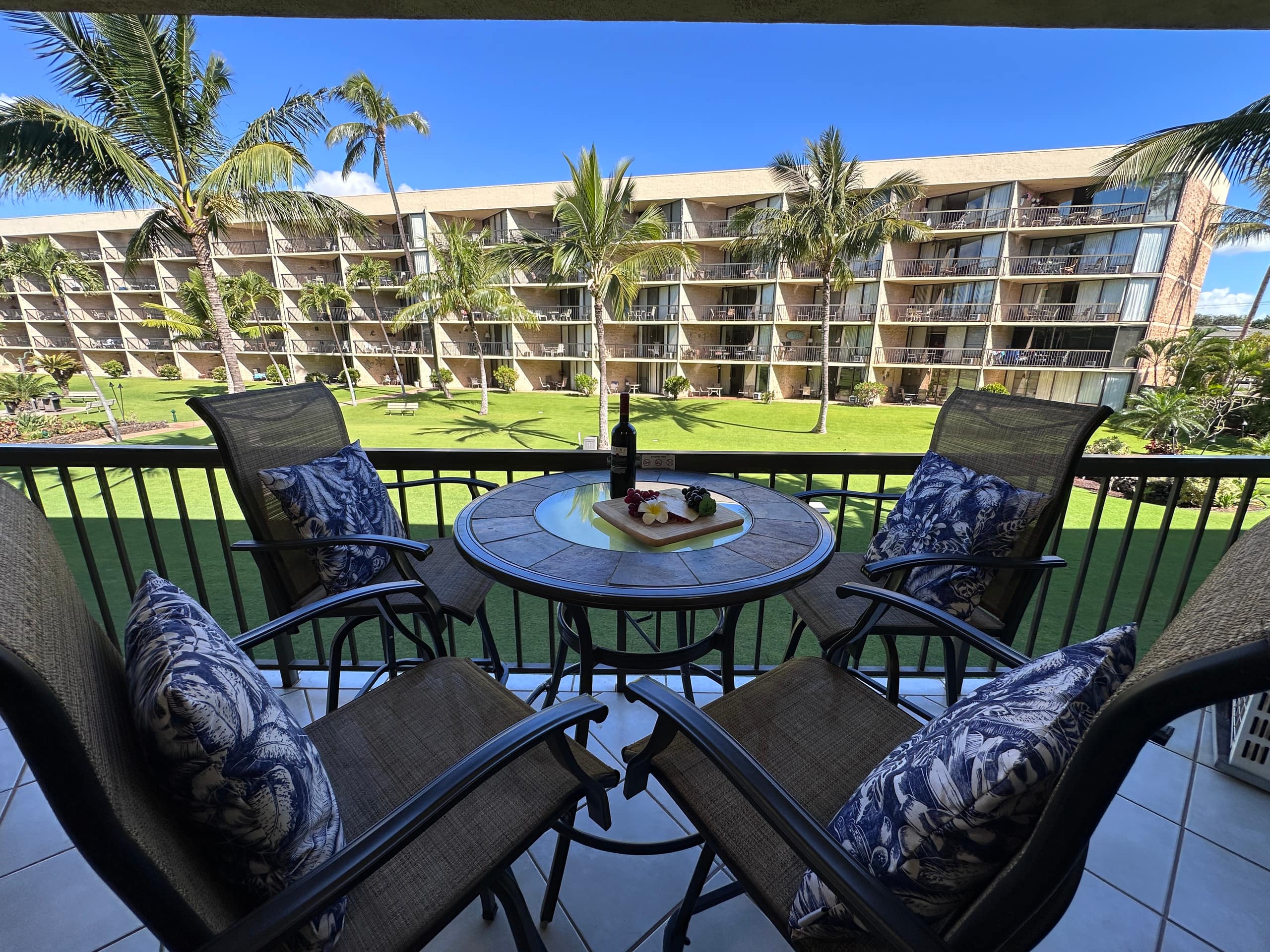 Condo in Kihei · ★4.84 · 1 bedroom · 3 beds · 2 baths - Image 4