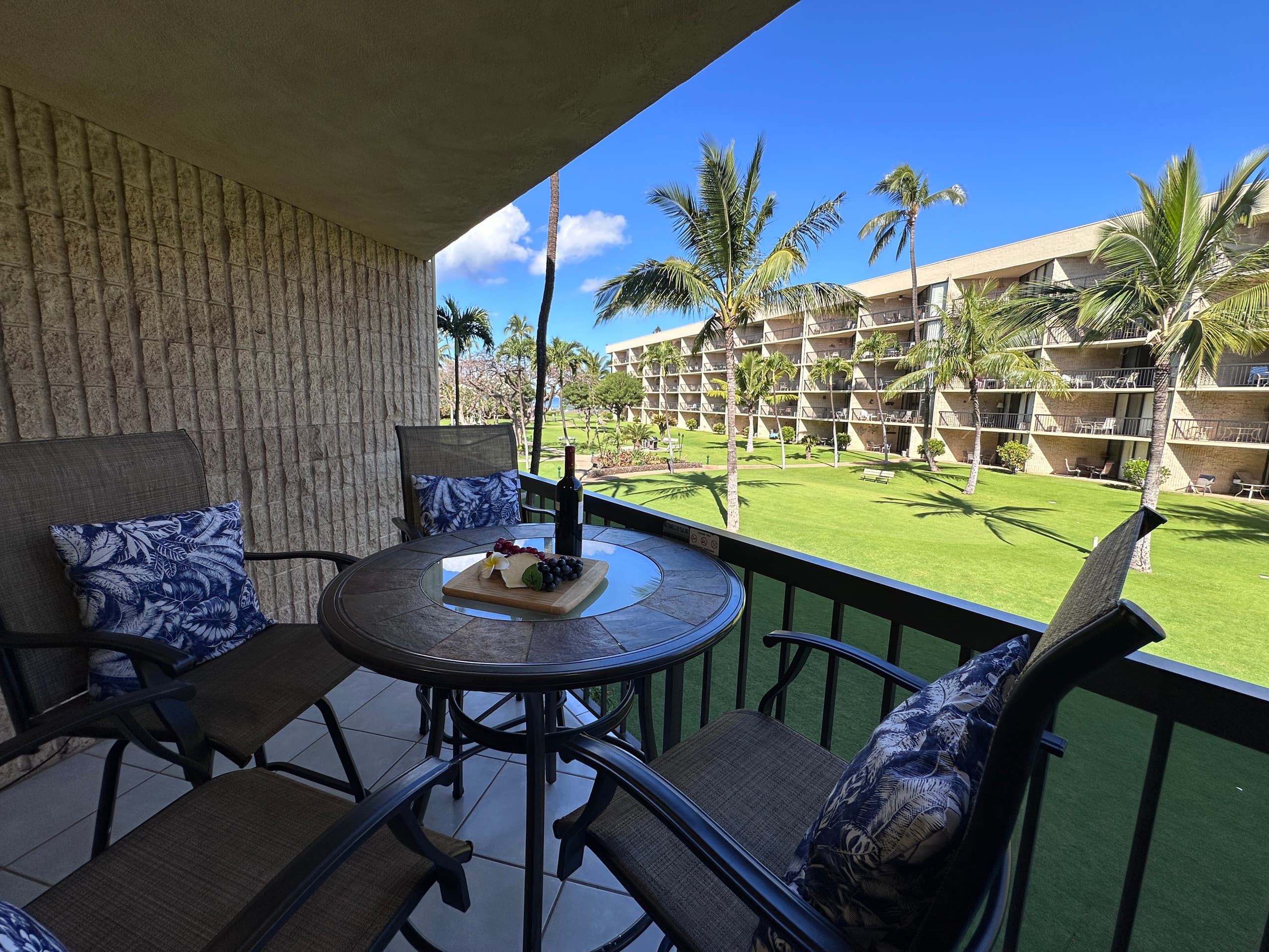 Condo in Kihei · ★4.84 · 1 bedroom · 3 beds · 2 baths - Image 26