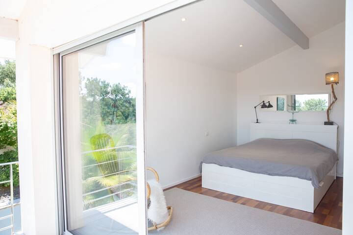 საძინებელი 1