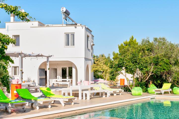 Ostuni Hills Boutique Villa-AC in every room gallery image 2