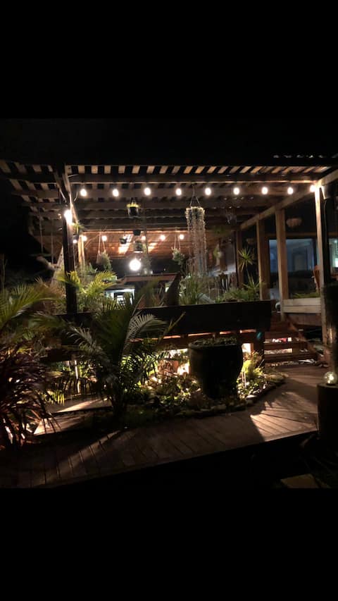 Top Airbnb: SCOTT’S PLACE 10am check in 2pm out PET FRIENDLY in Sussex Inlet