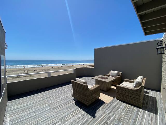 Beautiful Beach Views 214 gallery image 4