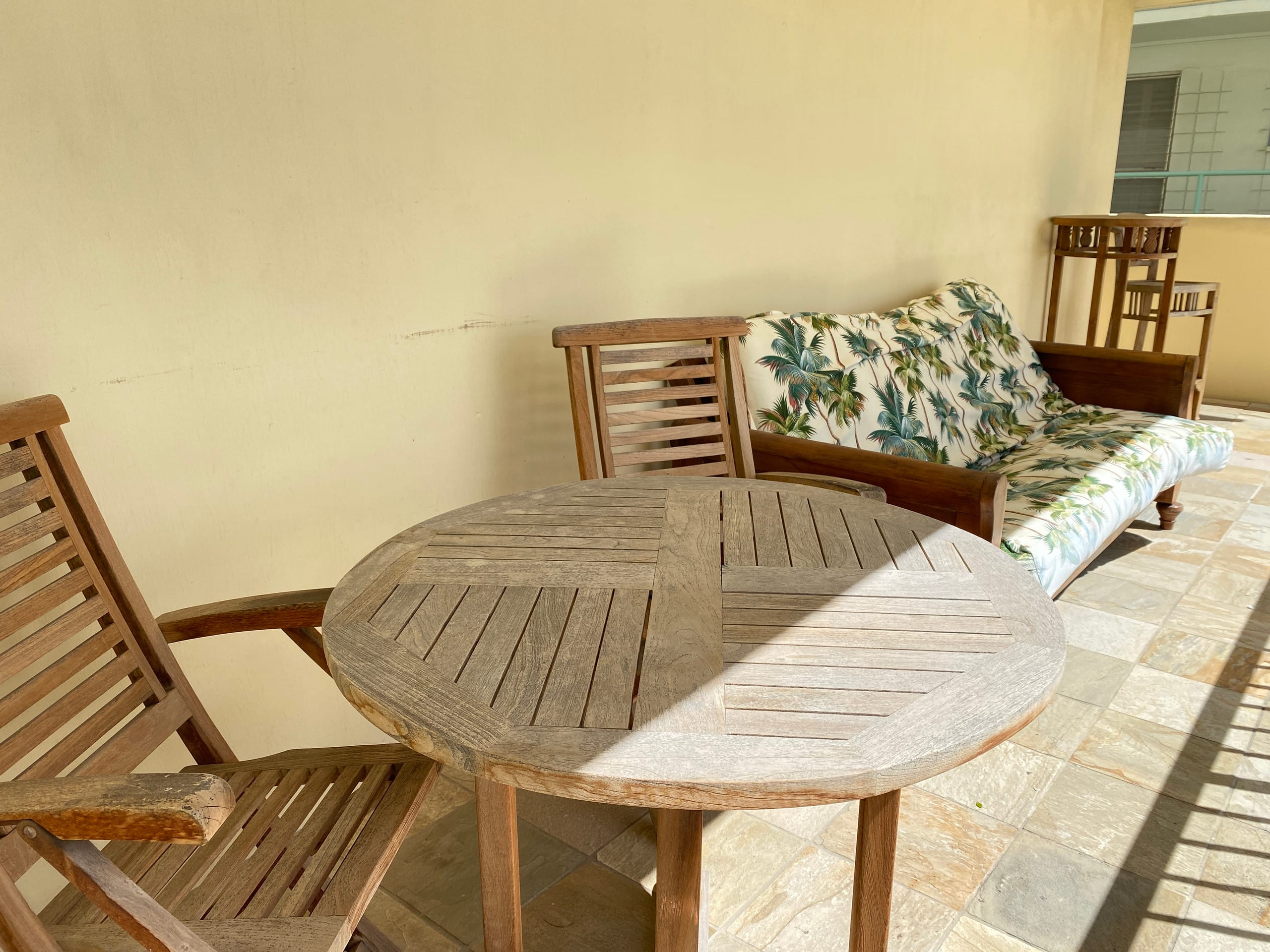 Condo in Honolulu · ★4.72 · 1 bedroom · 3 beds · 1 private bath - Image 20