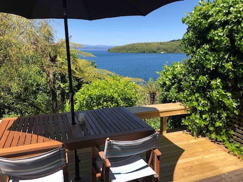 817A On the Lake at Acacia Bay
