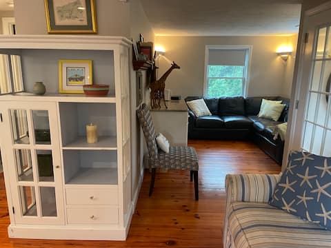 Top performing Airbnb: Cape Escape -Rare Peak Season 2 night Minimum in Brewster