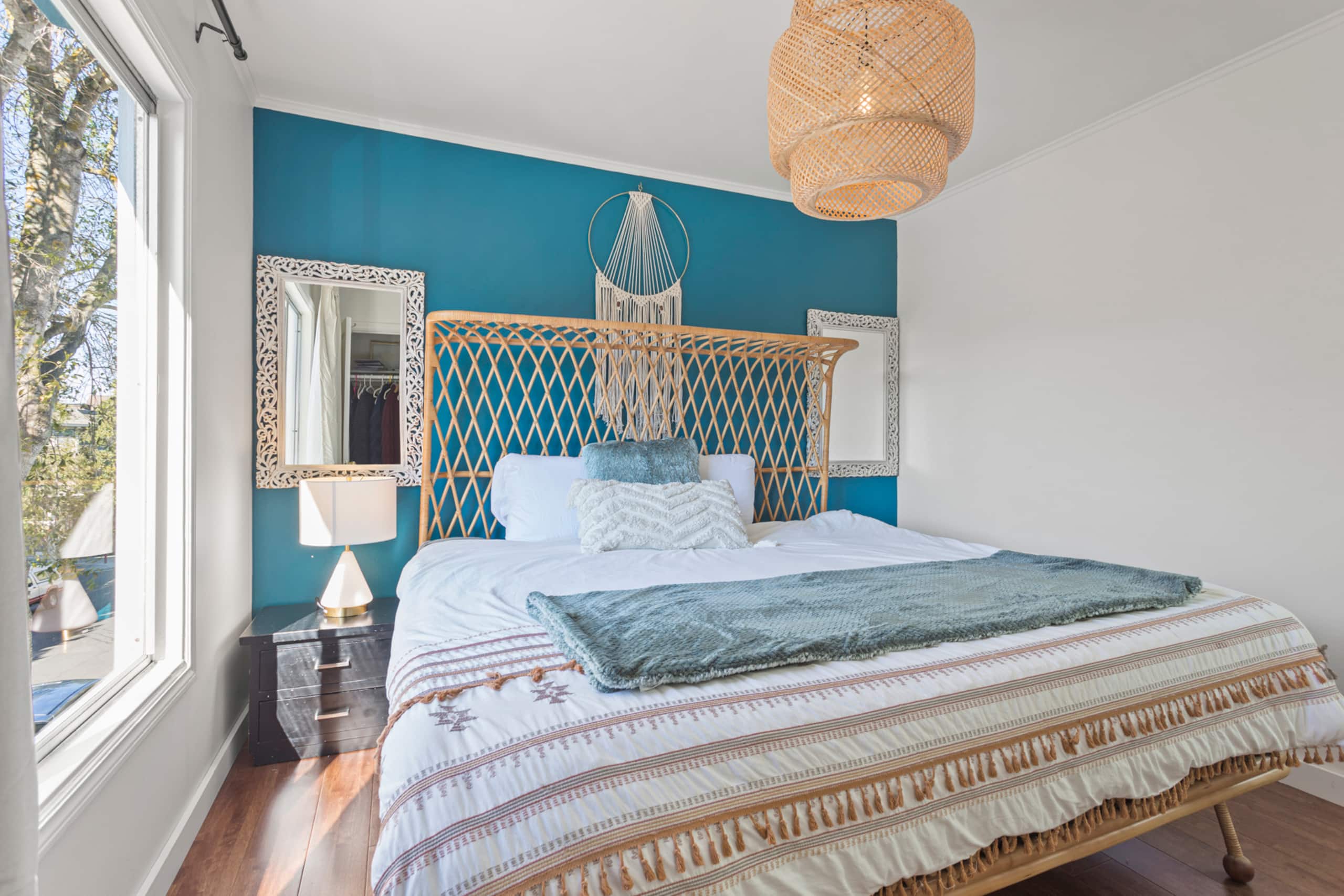 Home in San Francisco · ★4.88 · 2 bedrooms · 2 beds · 2 baths - Image 33