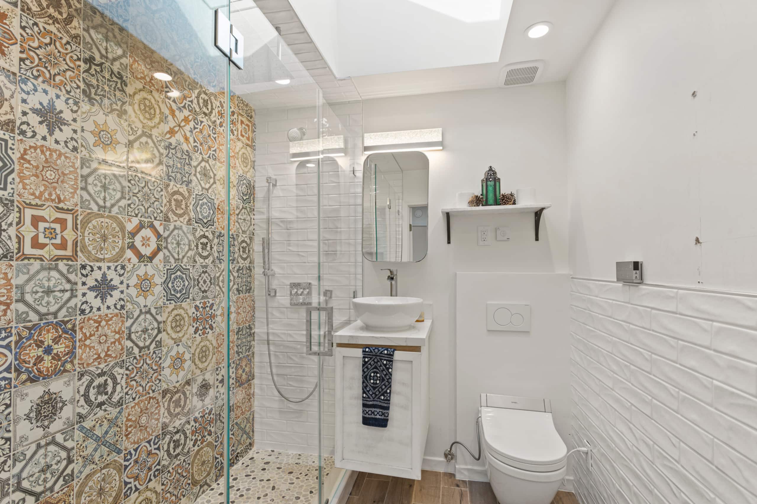 Home in San Francisco · ★4.88 · 2 bedrooms · 2 beds · 2 baths - Image 43