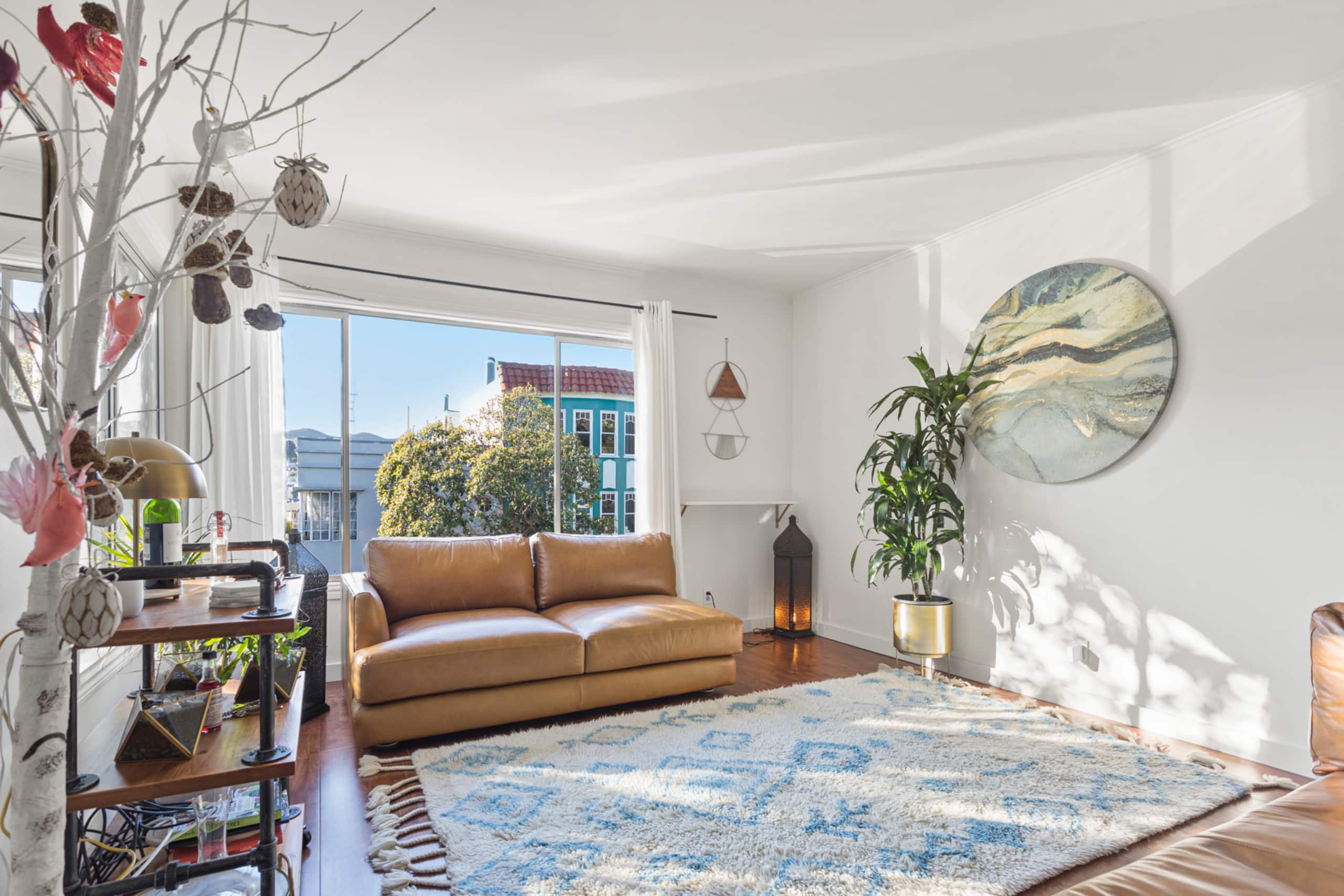 Home in San Francisco · ★4.88 · 2 bedrooms · 2 beds · 2 baths - Image 2